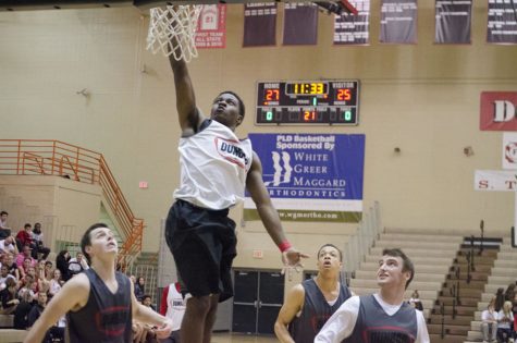 Dunbar Basketball Snags First Win of the Season