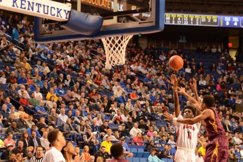 State MVP Taveion Hollingsworth makes a free throw against Doss