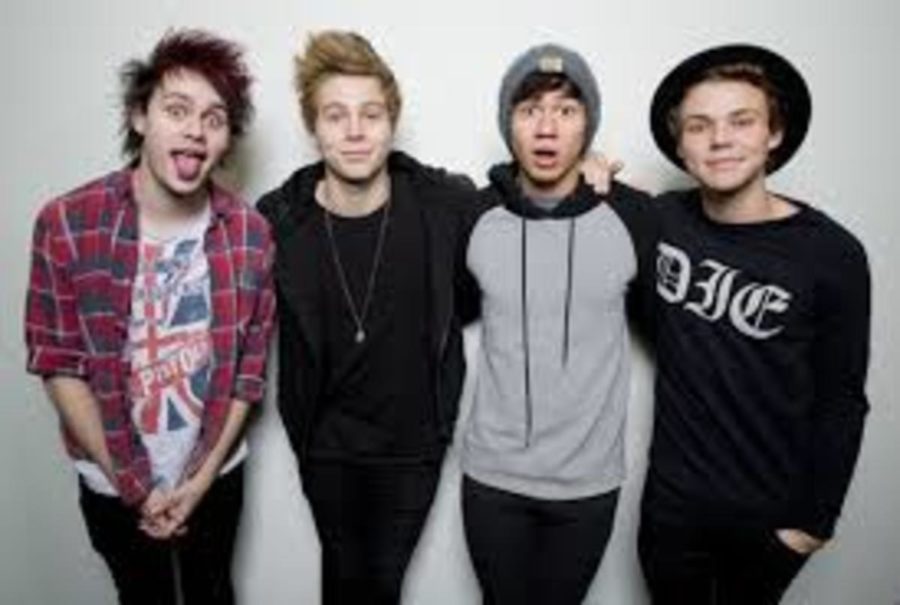 Five Seconds of Summer Teases Fans