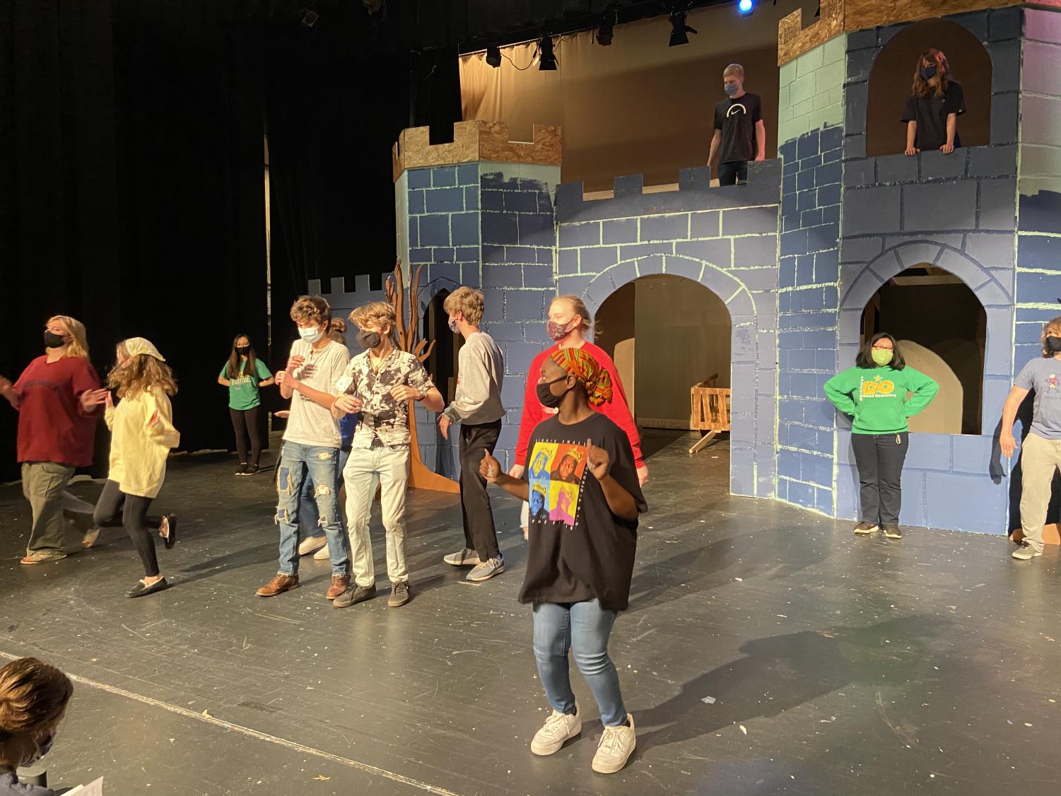 Behind+the+Scenes+of+PLD+Dramas+Spamalot