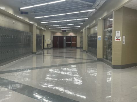 The hallways leading to the math department (400s) were empty and all the doors were closed after a suspected gas leak.