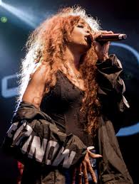SZA's new album receives mixed reviews from Dunbar students.