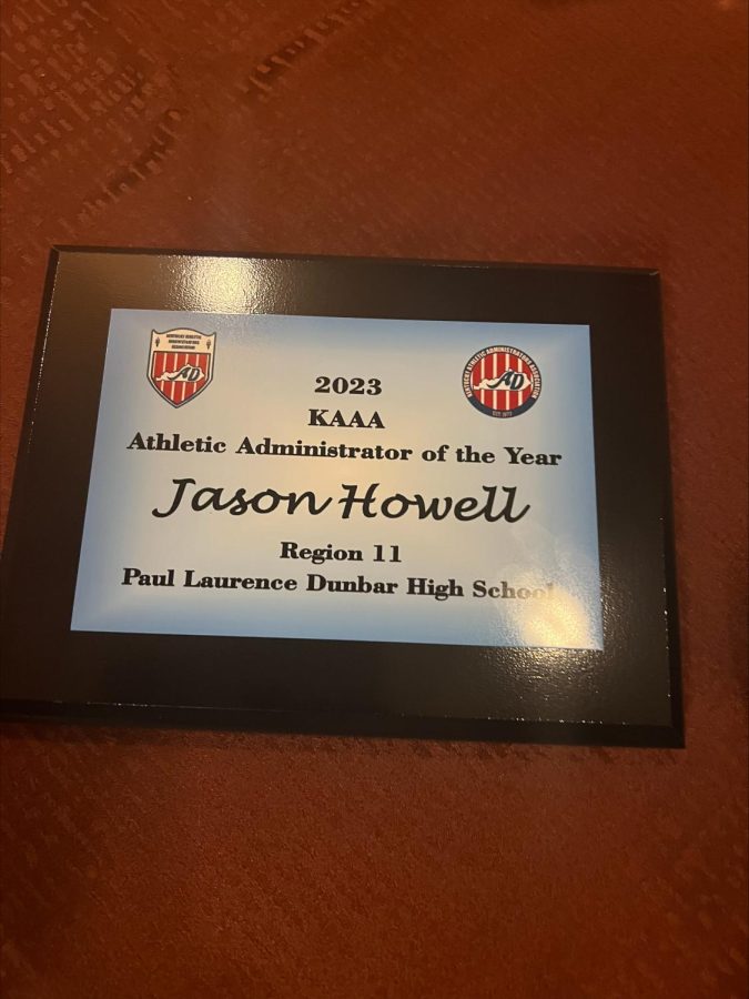 Jason+Howell+was+posthumously+named+Athletic+Director+of+the+Year.
