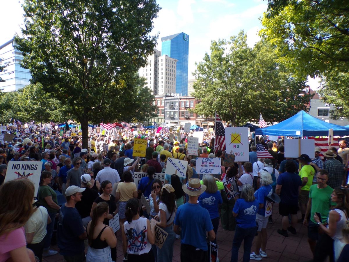The community gathers at the 5/3 building: a symbol of Lexington.